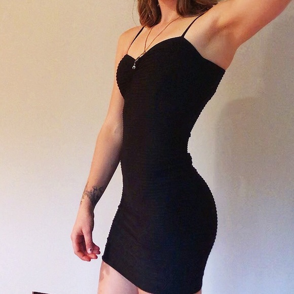 Little Black Dress - Picture 2 of 7